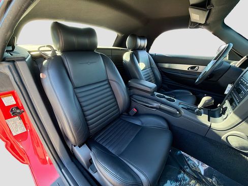 Used 2002 Ford Thunderbird image 14