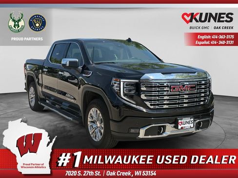 Used 2023 GMC Sierra 1500 Denali w/ Technology Package AWD/4WD image 1