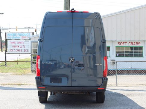 Used 2019 Mercedes-Benz Sprinter 170 image 7