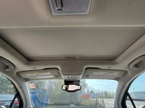 Used 2017 Buick Encore Sport Touring AWD/4WD image 21