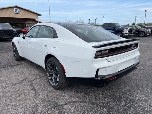 New 2026 Dodge Charger Scat Pack w/ Blacktop Package image 4