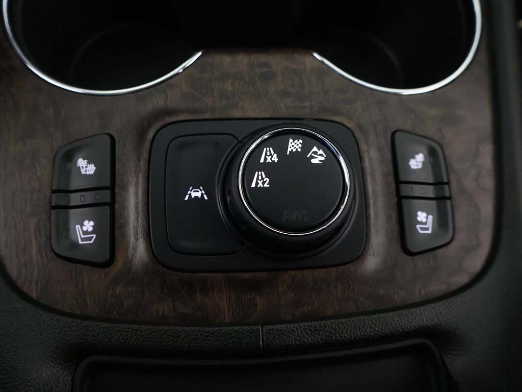 Used 2023 GMC Acadia Denali AWD/4WD image 53