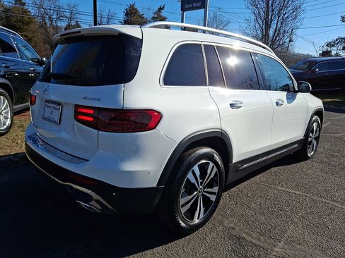 Used 2026 Mercedes-Benz GLB 250 4MATIC image 6