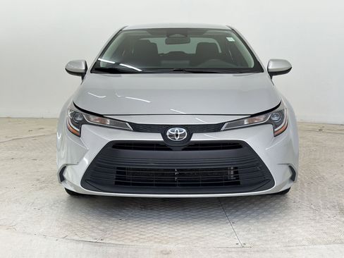 Used 2024 Toyota Corolla LE FWD image 6