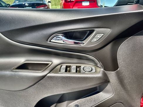 Used 2024 Chevrolet Equinox LT w/ LPO, Floor Liner Package FWD image 13