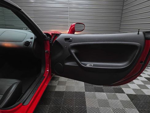 Used 2007 Pontiac Solstice Convertible w/ Premium Package RWD image 28