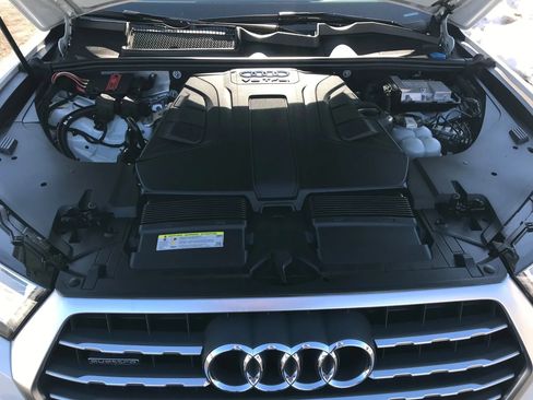 Used 2018 Audi Q7 3.0T Premium image 64
