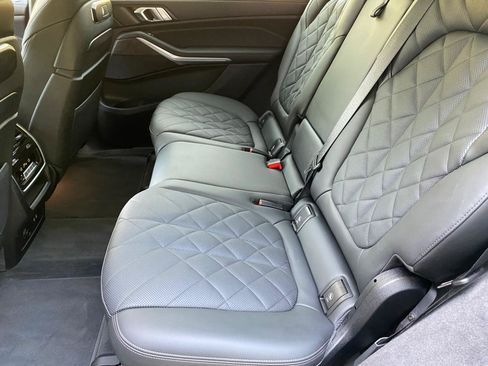 Used 2025 BMW X7 xDrive40i w/ Parking Assistance Package AWD/4WD image 44