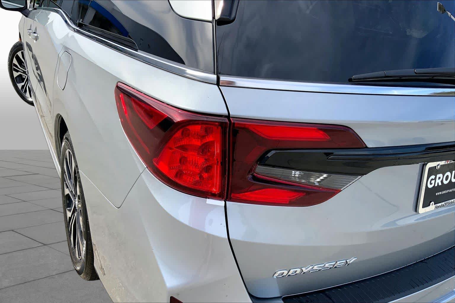 New 2026 Honda Odyssey Elite image 16