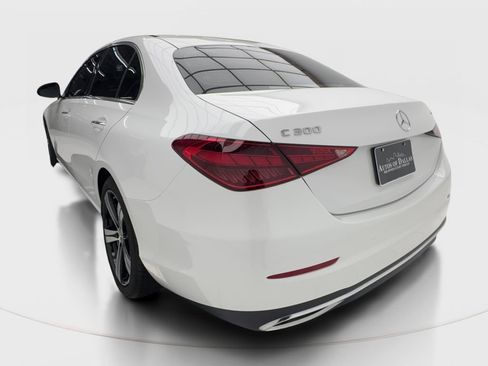 Used 2023 Mercedes-Benz C 300 4MATIC Sedan image 10