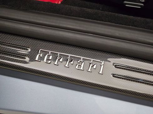 Used 2023 Ferrari Portofino M RWD image 36