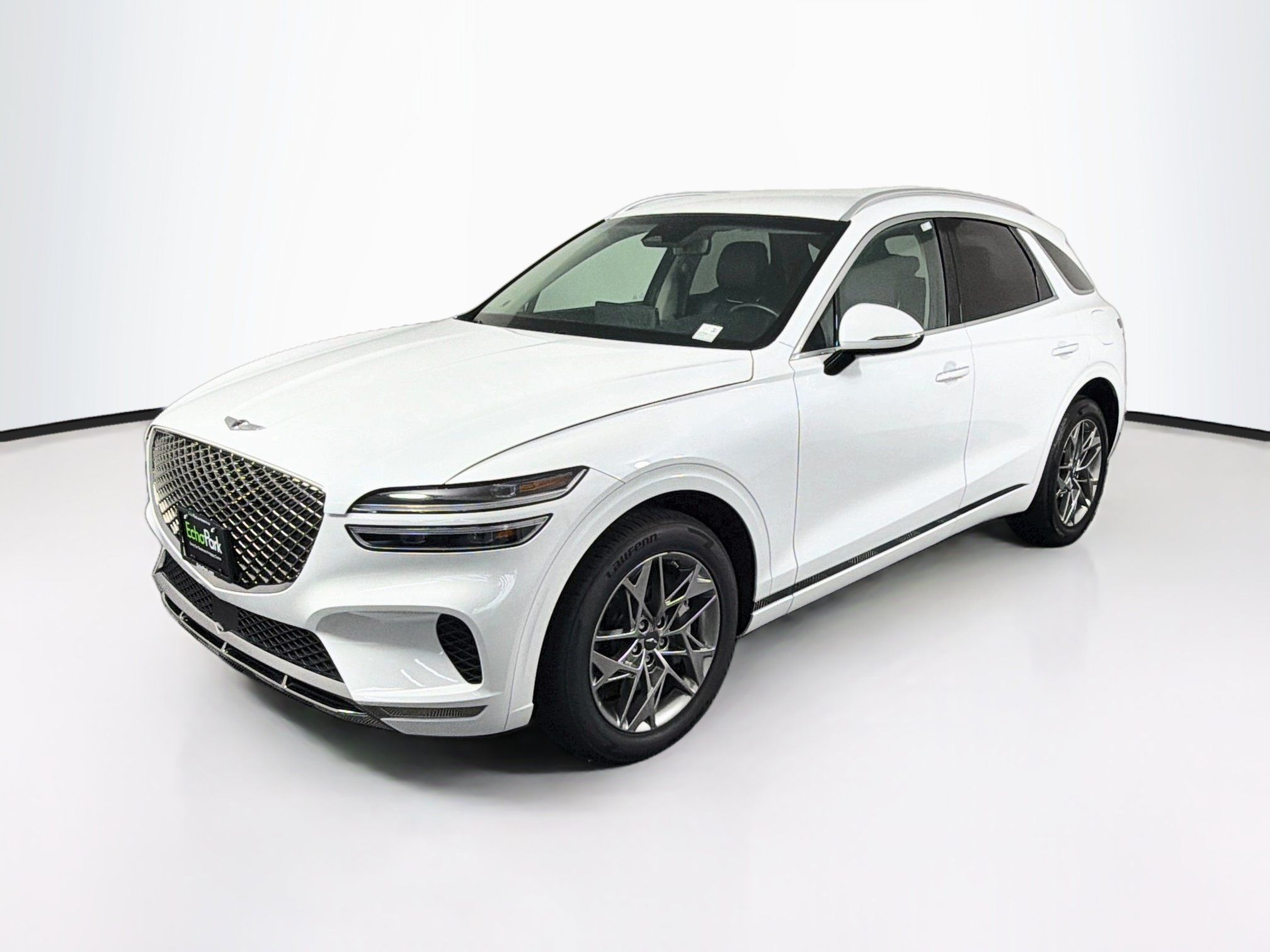 Used 2025 Genesis GV70 2.5T AWD/4WD image 3