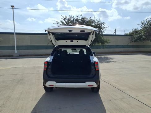 Used 2026 Nissan Kicks SV FWD image 20