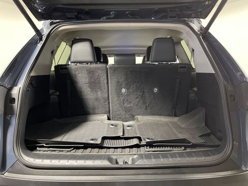 Certified 2024 Toyota Grand Highlander FWD image 10
