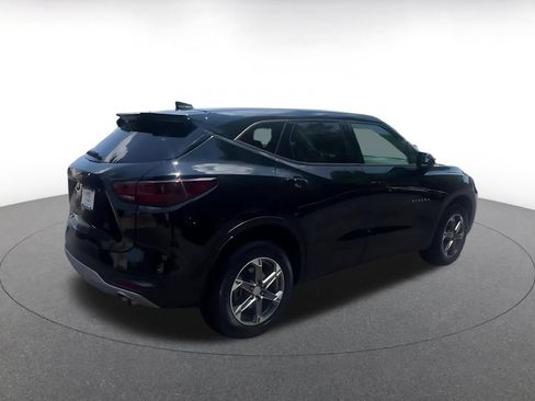 Used 2026 Chevrolet Blazer LT FWD image 14