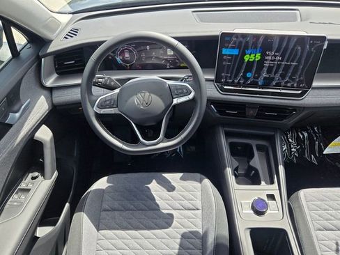 New 2026 Volkswagen Tiguan S FWD image 15