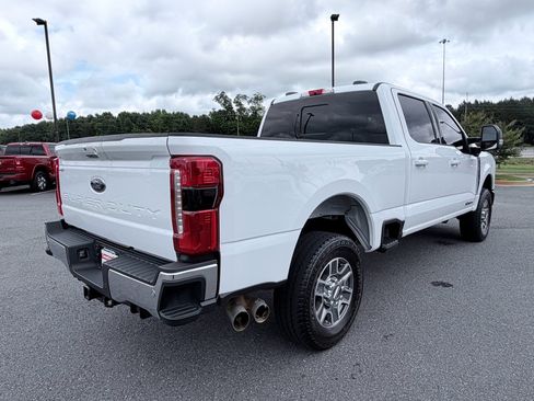 Used 2024 Ford F250 Lariat AWD/4WD image 6