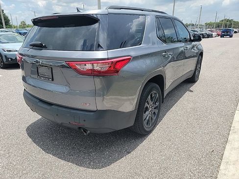 Used 2020 Chevrolet Traverse RS FWD image 3