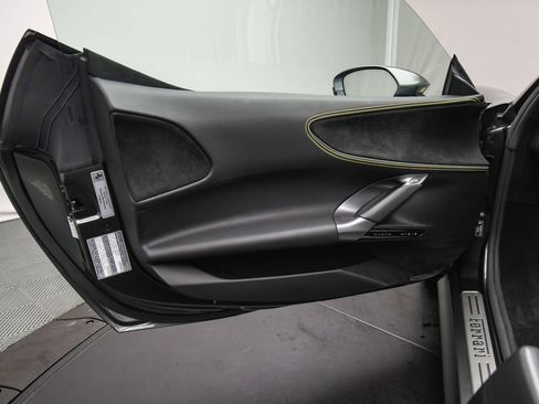 Used 2022 Ferrari SF90 Stradale image 50