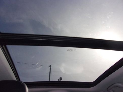 Used 2017 Jeep Compass Trailhawk w/ Leather Interior Group image 8