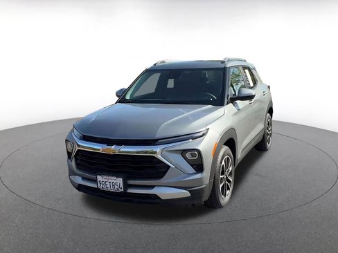 Used 2025 Chevrolet TrailBlazer LT image 7