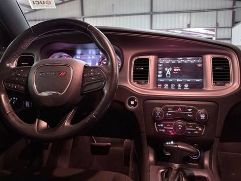 Used 2023 Dodge Charger SXT RWD image 25