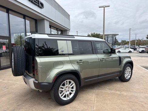 Used 2024 Land Rover Defender 110 S image 3