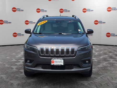 Used 2020 Jeep Cherokee Latitude Lux w/ Quick Order Package 26H Lux AWD/4WD image 2