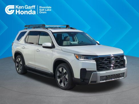 New 2026 Honda Pilot Touring image 1