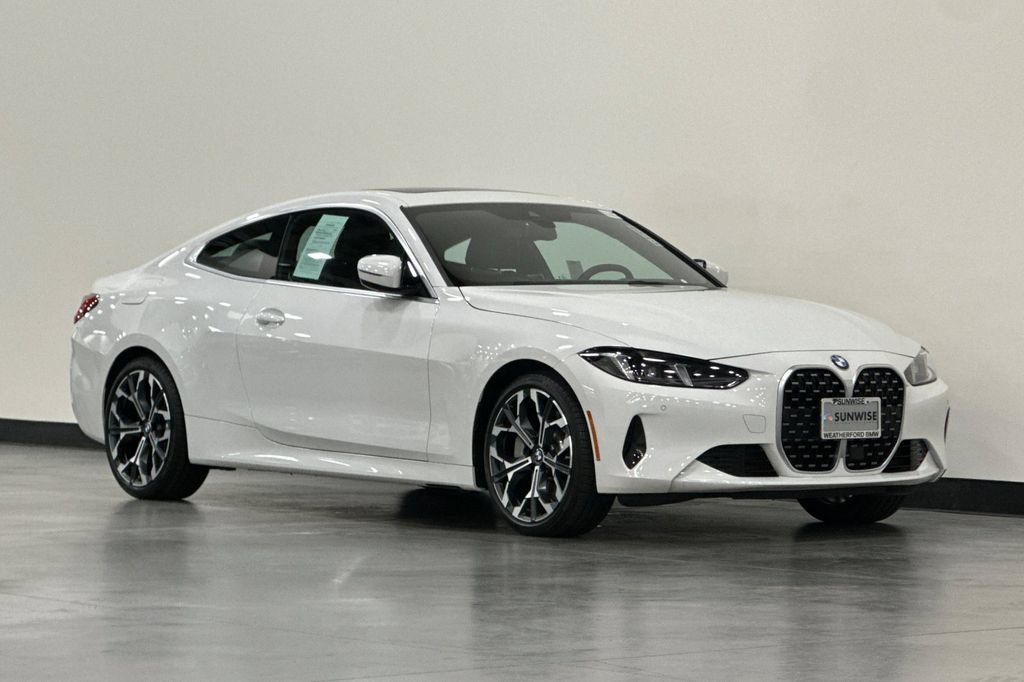 Used 2025 BMW 430i xDrive Coupe w/ Premium Package AWD/4WD image 2