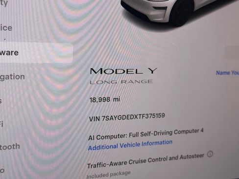 Used 2026 Tesla Model Y 2WD image 34