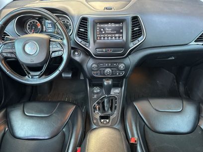 Used 2019 Jeep Cherokee Latitude Plus