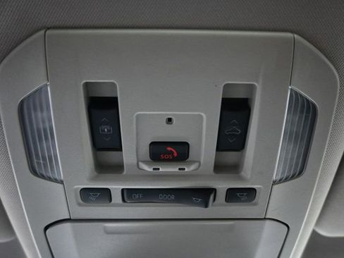 Used 2024 Toyota Highlander Platinum image 23