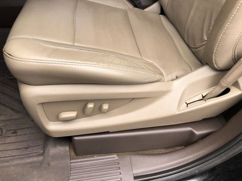 Used 2018 GMC Sierra 1500 SLT image 14