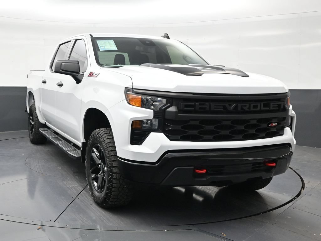 Used 2024 Chevrolet Silverado 1500 Custom Trail Boss AWD/4WD image 7