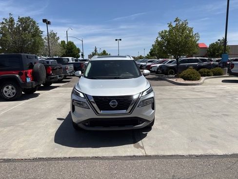 Used 2021 Nissan Rogue SL w/ Premium Package AWD/4WD image 3