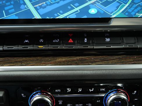 New 2026 GMC Sierra 1500 Elevation image 29