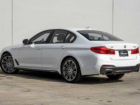 Used 2019 BMW 530i xDrive w/ M Sport Package image 11