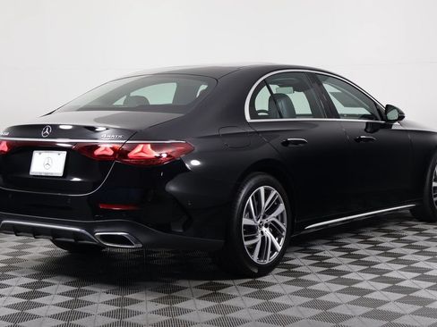 Certified 2025 Mercedes-Benz E 350 4MATIC Sedan w/ Winter Package image 4