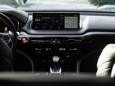 Used 2023 Acura MDX A-Spec image 39