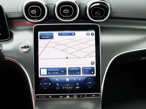 Used 2024 Mercedes-Benz C 300 4MATIC Sedan image 21