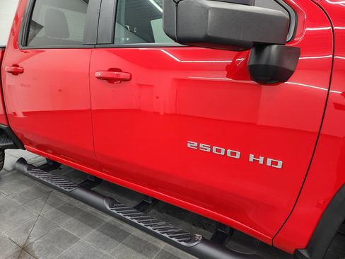 Used 2023 Chevrolet Silverado 2500 LT w/ Convenience Package image 23