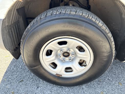 Used 2018 Nissan Frontier S image 33