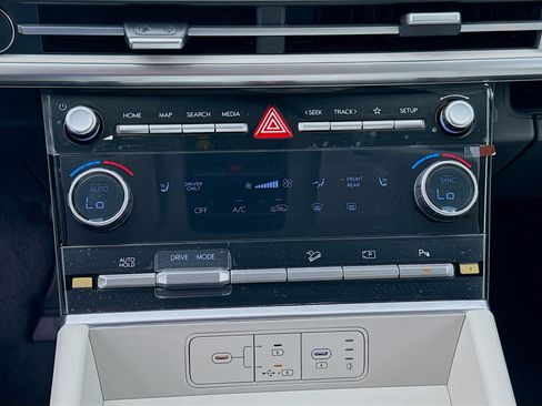 New 2026 Hyundai Santa Fe SEL FWD image 12