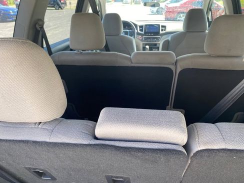 Used 2016 Honda Pilot EX image 19