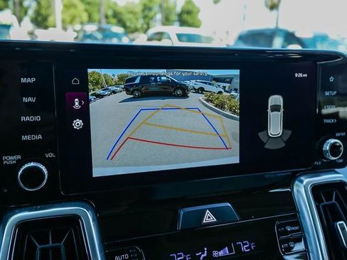 Certified 2023 Kia Sorento SX FWD image 27