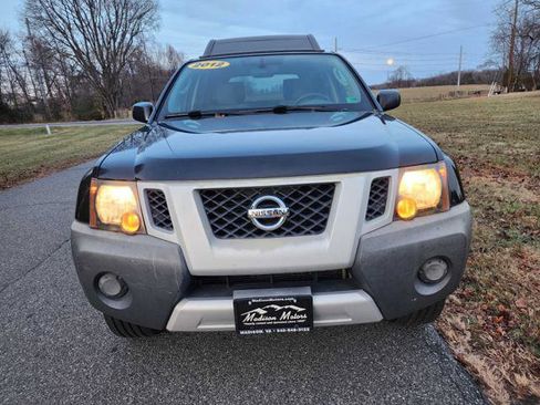 Used 2012 Nissan Xterra X image 3