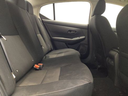 Used 2025 Nissan Sentra SV FWD image 19