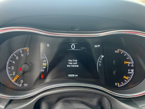 Used 2022 Jeep Grand Cherokee Laredo E w/ Security & Convenience Group image 15