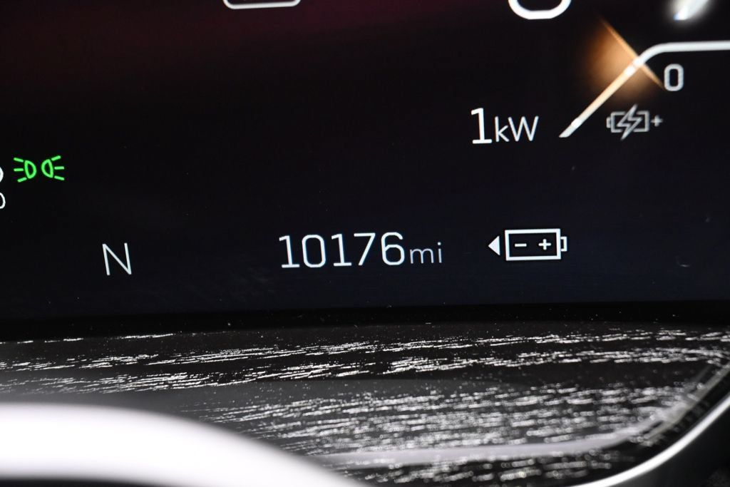Certified 2025 Cadillac Escalade IQ Sport 1 AWD/4WD image 27